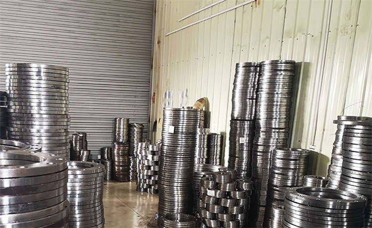 鋼材場焊管廠，大型鋼管生產廠家，2100mm大口徑螺旋焊管，1100mm螺旋鋼管