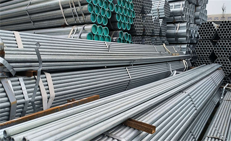 1000mm鎖扣螺旋管,dn2100螺旋鋼管,鋼材場(chǎng)排污鋼管廠家,六油四布防腐螺旋管廠家