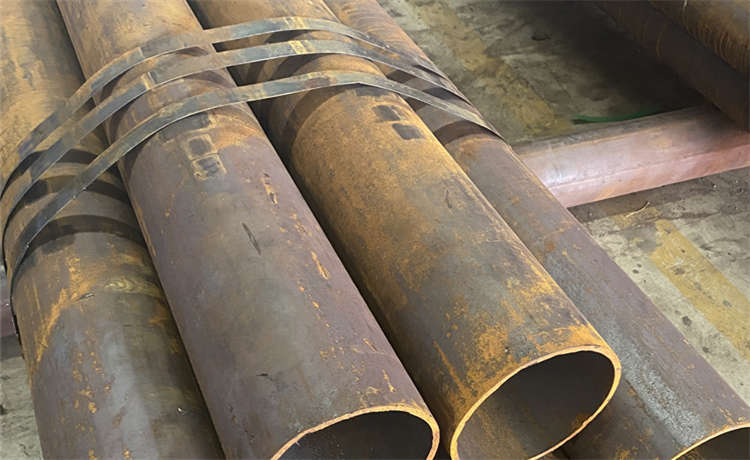 清遠3000mm螺旋管,走水螺旋鋼管,dn2000螺旋管,鋼護筒加工